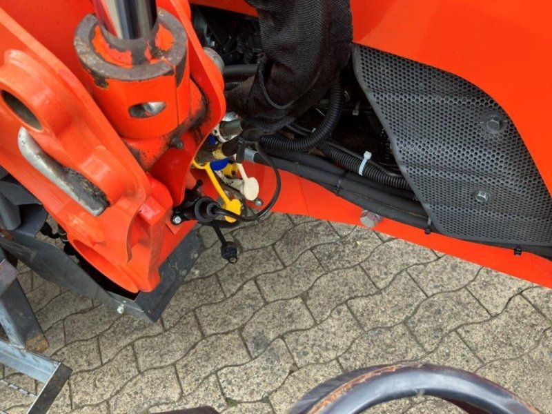 Kubota 7040 Hydro-Shift