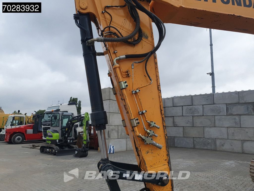 Hyundai HX380 L