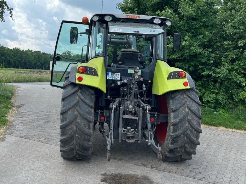 Claas ARION 430 CIS