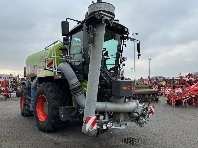Claas Xerion 4000 Saddle Trac