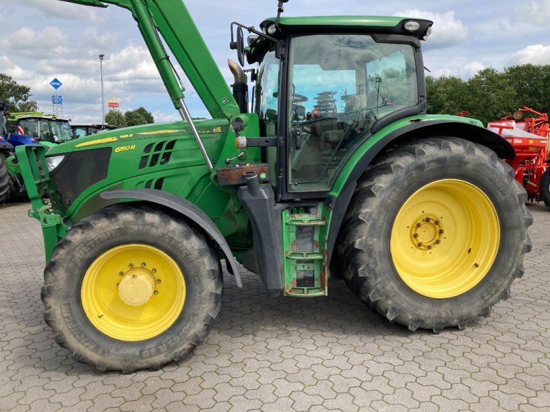 John Deere 6150R