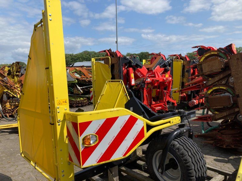 Kemper 400 F     Komfort Zusatzfahrwerk