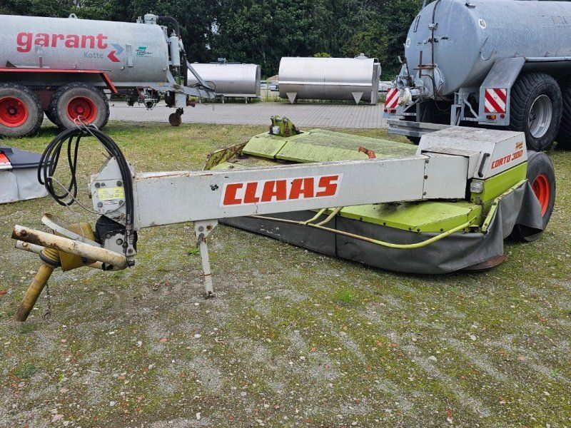 Claas Corto 300
