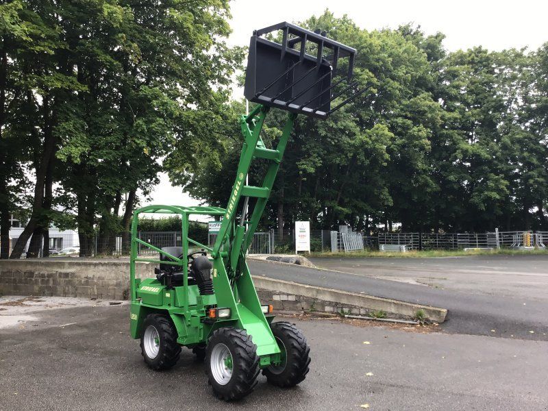 Striegel 300 DY
