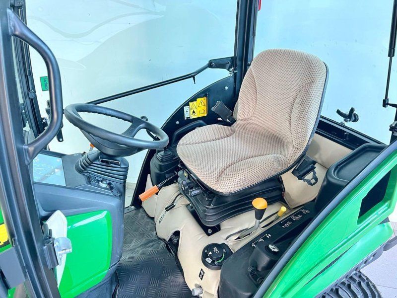 John Deere 1026R