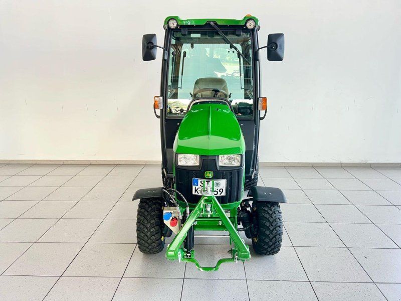 John Deere 1026R