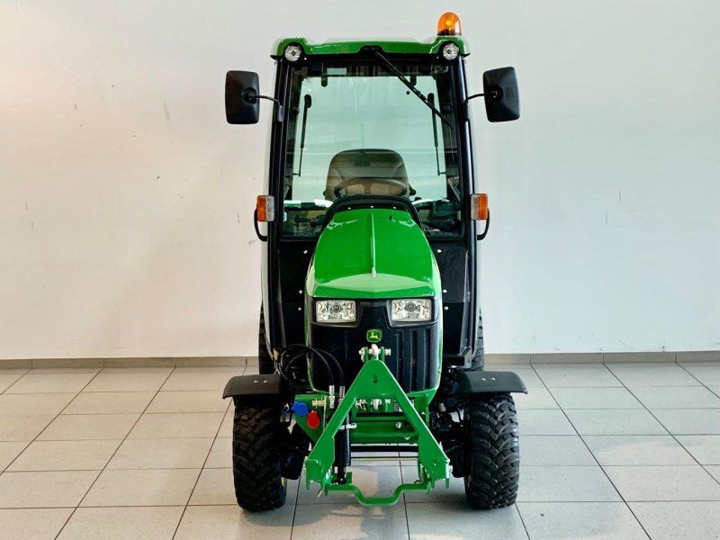 John Deere 1026R