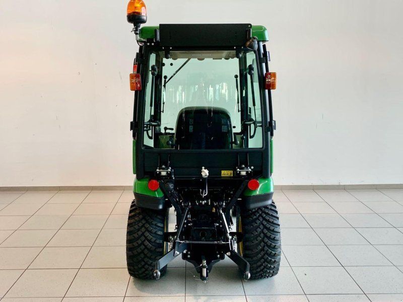 John Deere 1026R