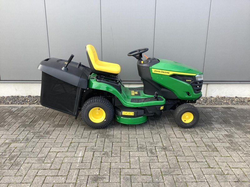 John Deere X147R