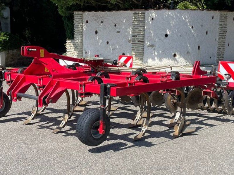 Pluton 300