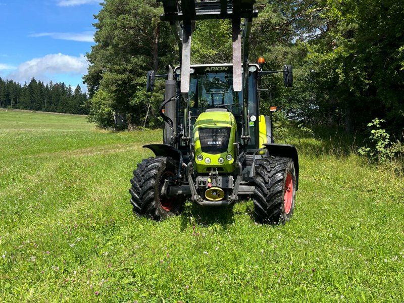 Claas Arion 410