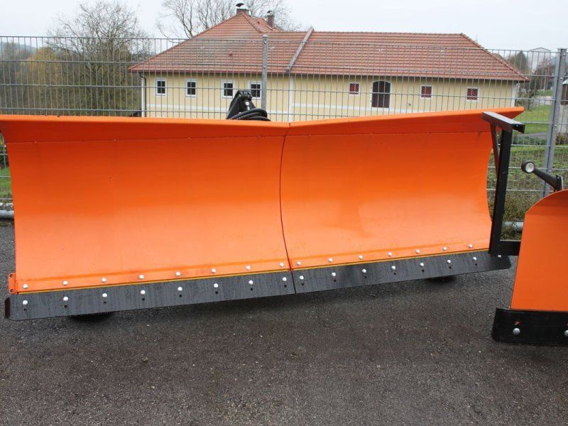 Pronar PUV 3000 / Schneeschild