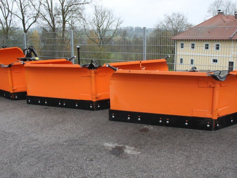 Pronar PUV 3000 / Schneeschild