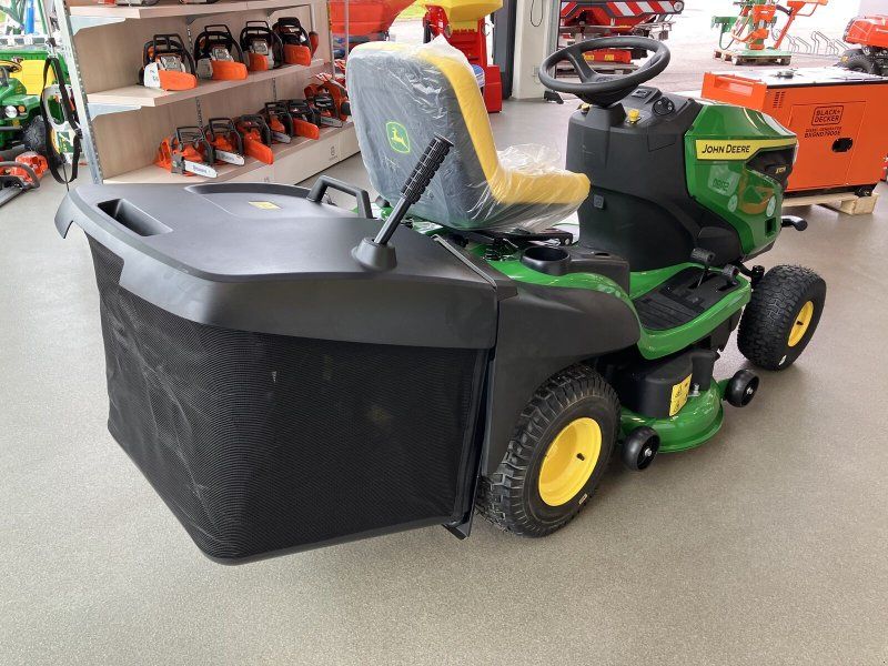 John Deere X 167R