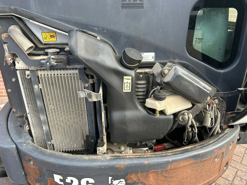 Bobcat E26