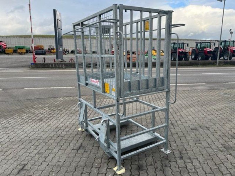 Fliegl Arbeitsbühne