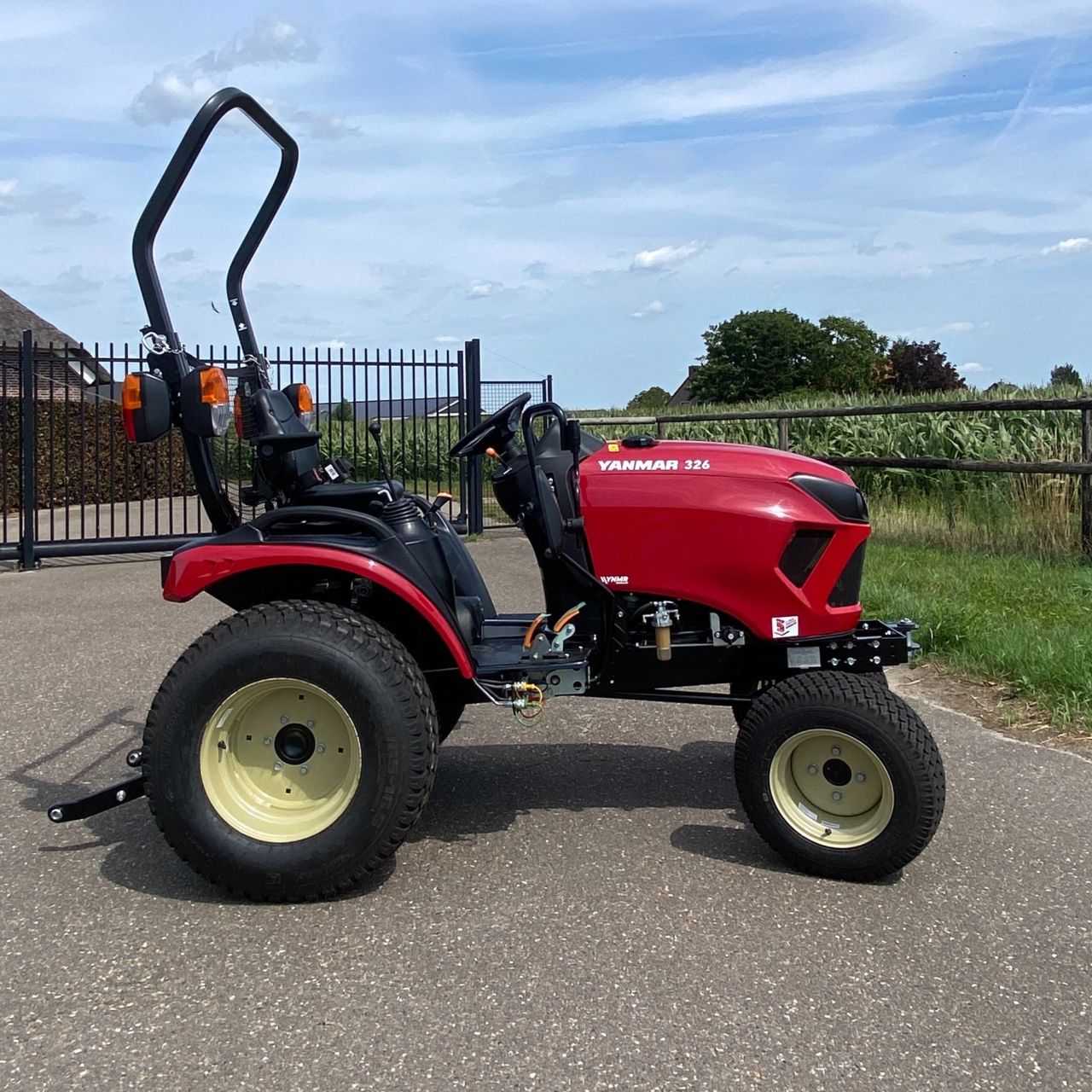 NIEUWE YANMAR SA326