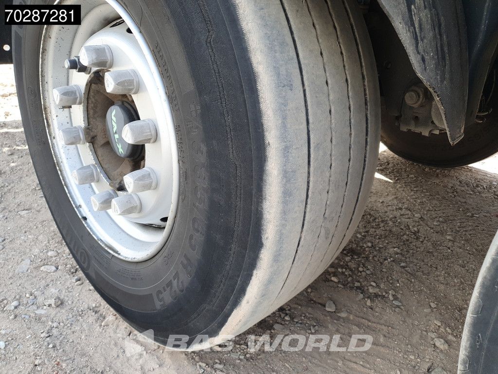 Lecitrailer SR 3ESS Liftachse Rolltor