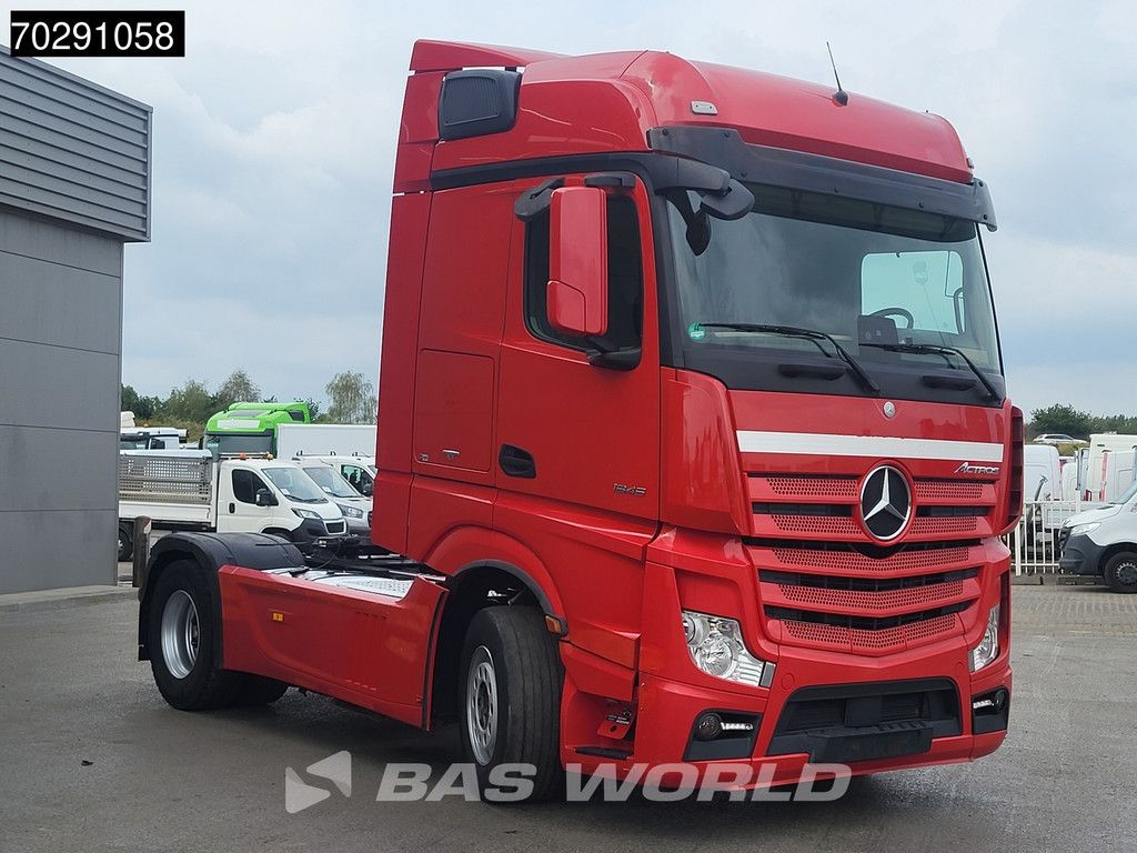 Mercedes Actros 1845 4X2 BigSpace Retarder 2xTanks Standairco PPC ACC Euro 6