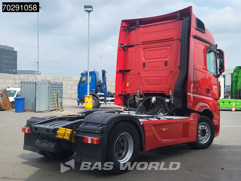 Mercedes Actros 1845 4X2 BigSpace Retarder 2xTanks Standairco PPC ACC Euro 6