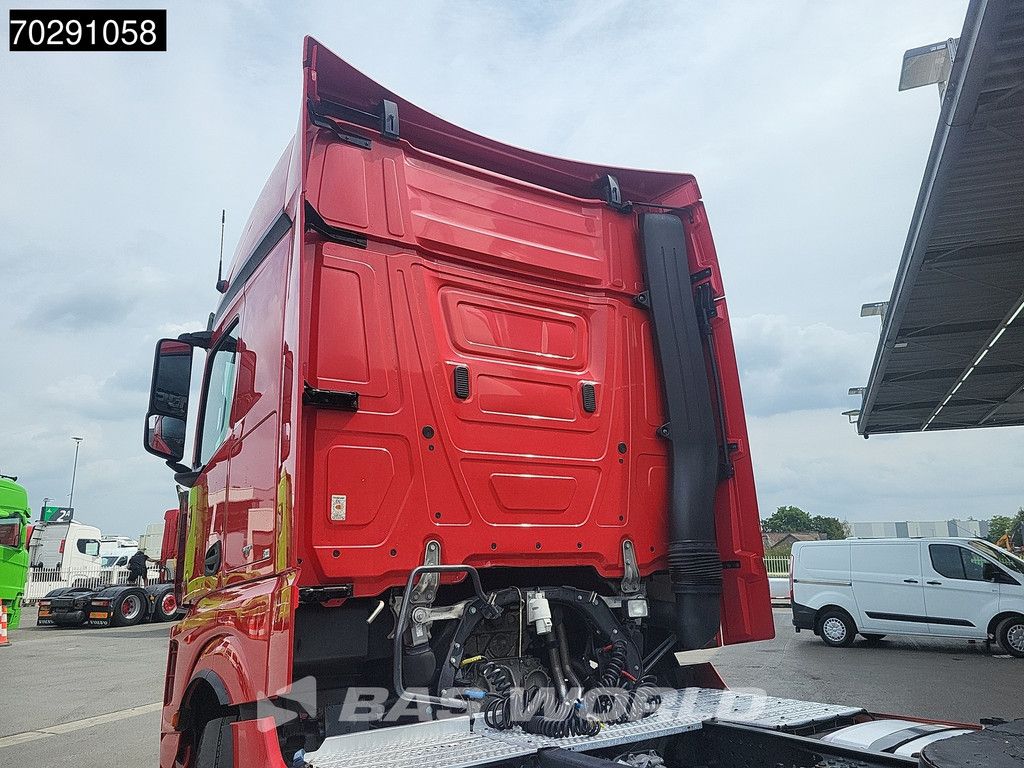 Mercedes Actros 1845 4X2 BigSpace Retarder 2xTanks Standairco PPC ACC Euro 6