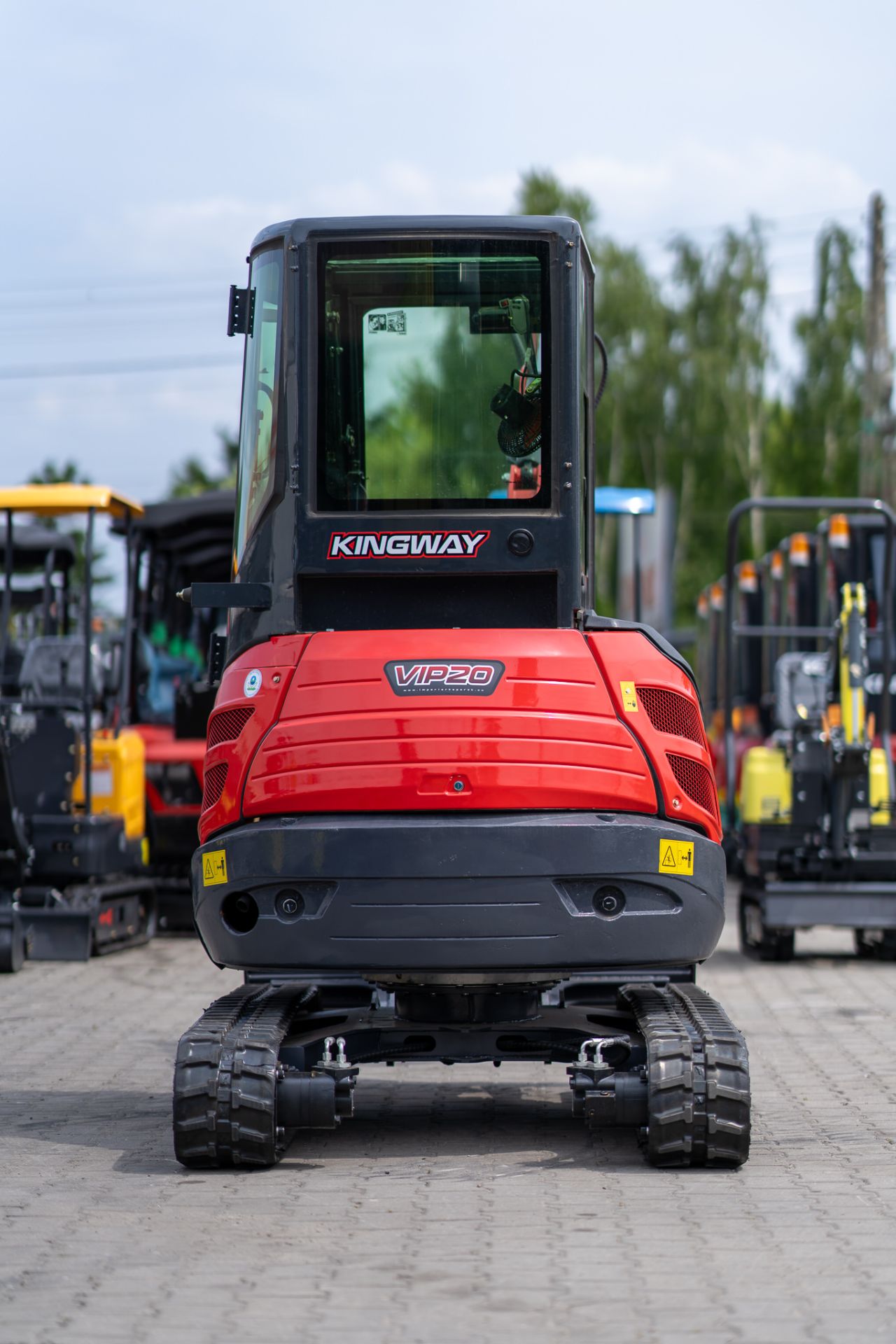 Graafmachine KINGWAY VIP20 nieuw GRATIS levering 1820KG KUBOTA