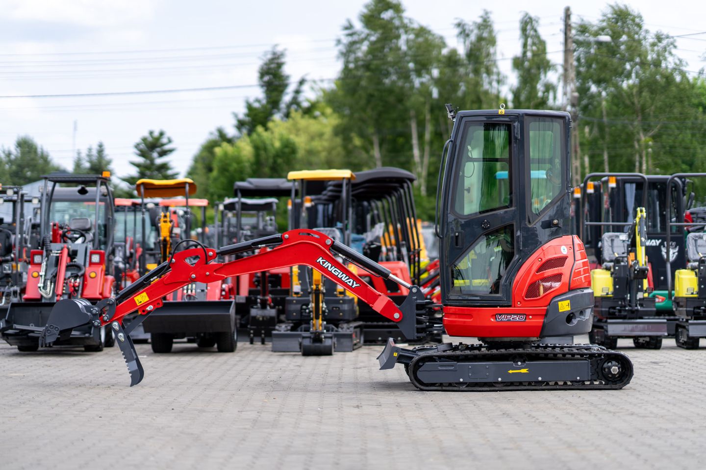 Graafmachine KINGWAY VIP20 nieuw GRATIS levering 1820KG KUBOTA