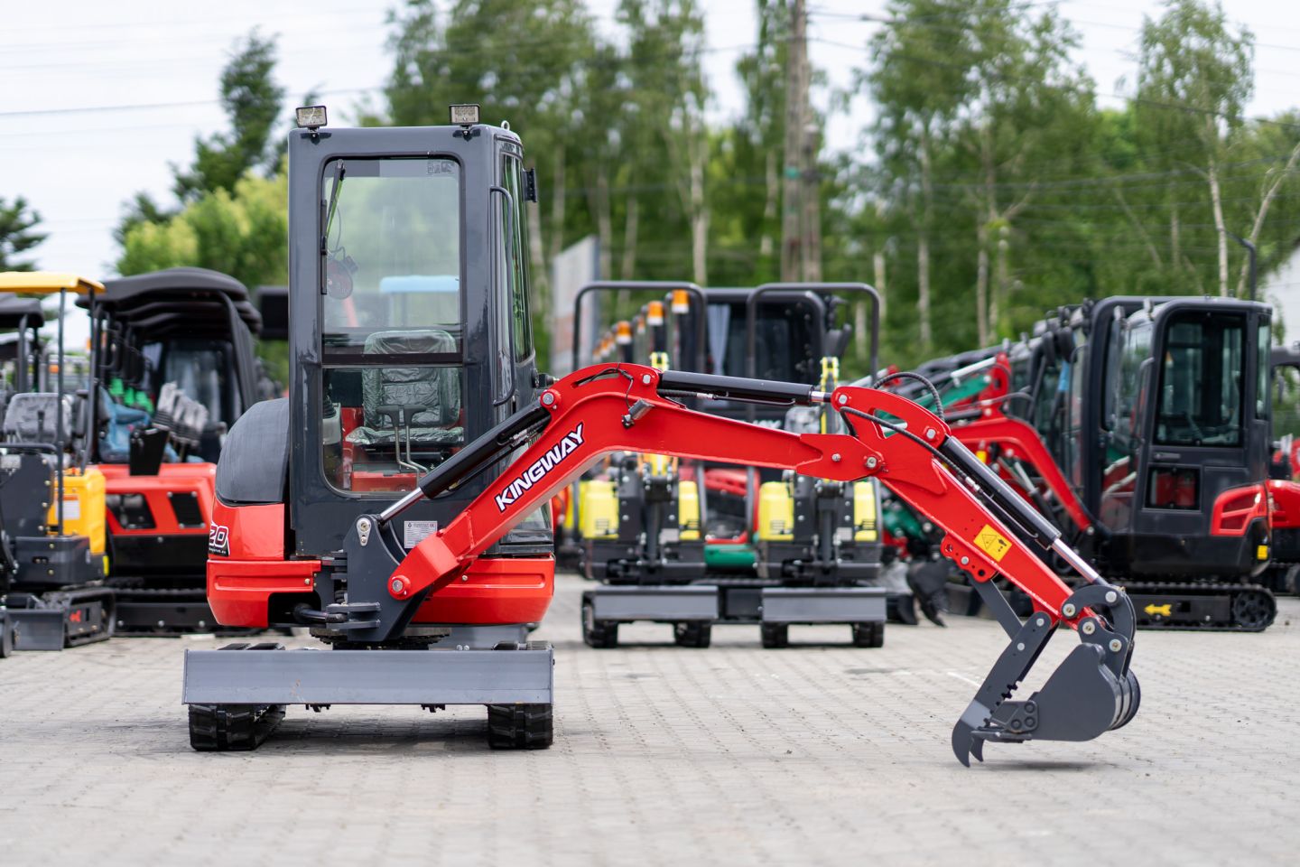 Graafmachine KINGWAY VIP20 nieuw GRATIS levering 1820KG KUBOTA