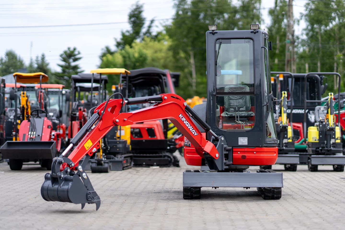 Graafmachine KINGWAY VIP20 nieuw GRATIS levering 1820KG KUBOTA