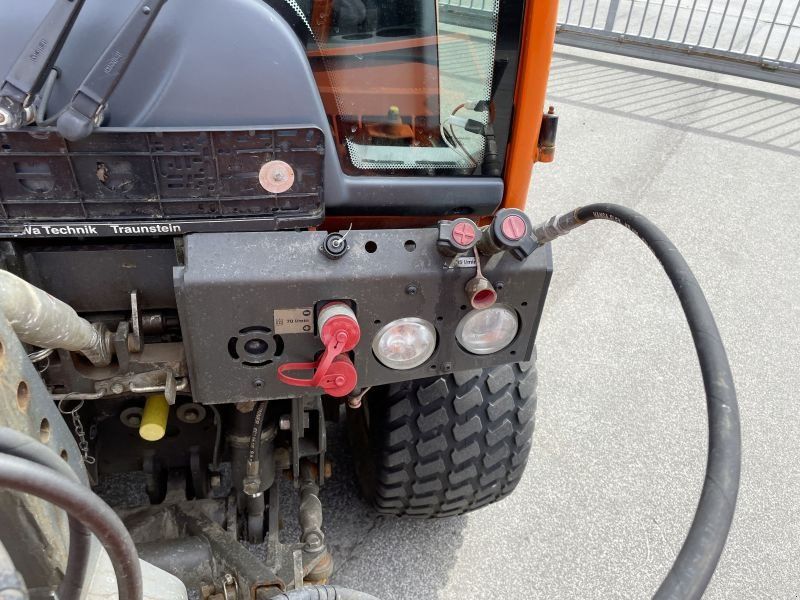 C 65 SINGLE CAB HOLDER