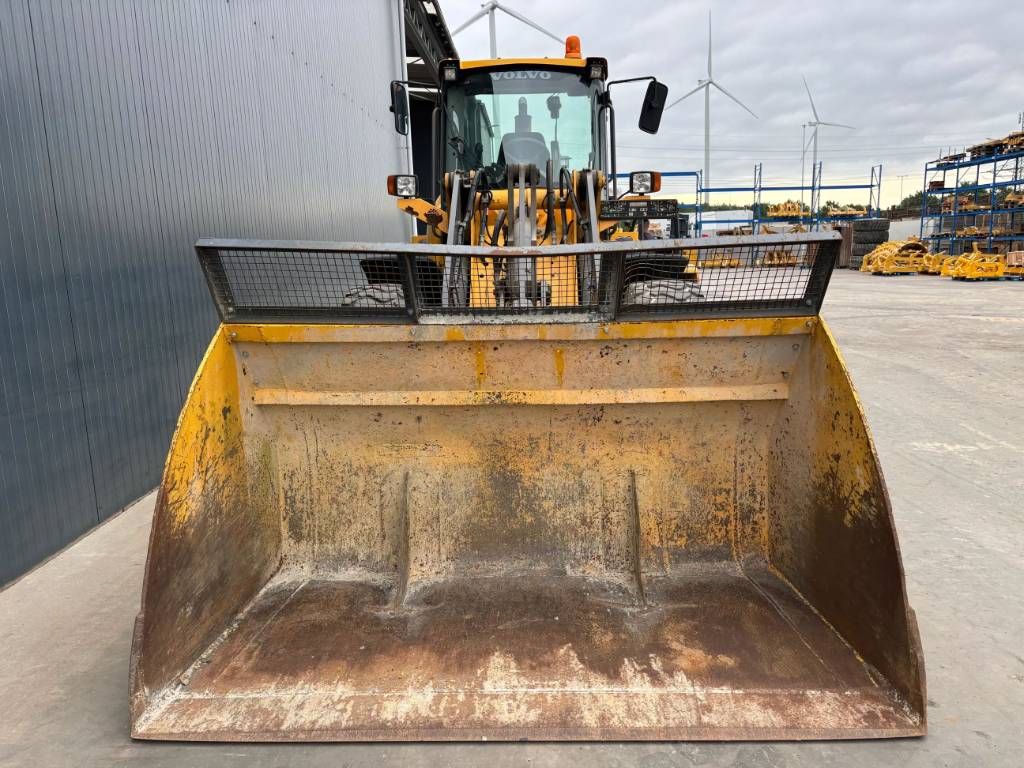 Volvo L50F - 2863 Hours Only - High Speed