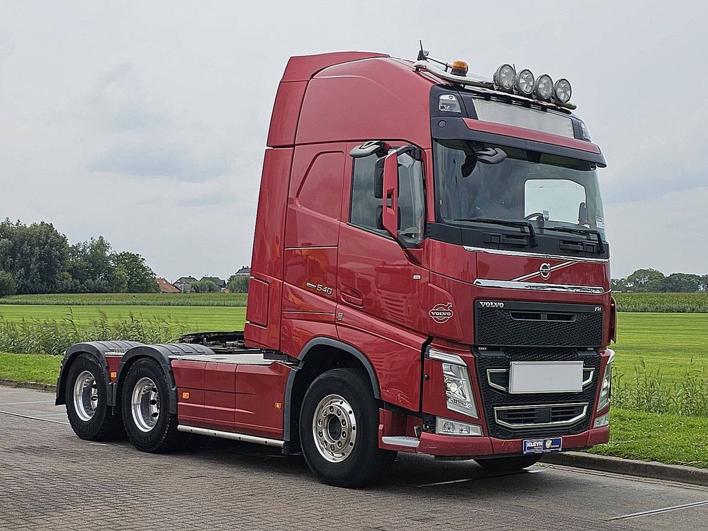 VOLVO FH 540 6x4 lift 25 year ed.