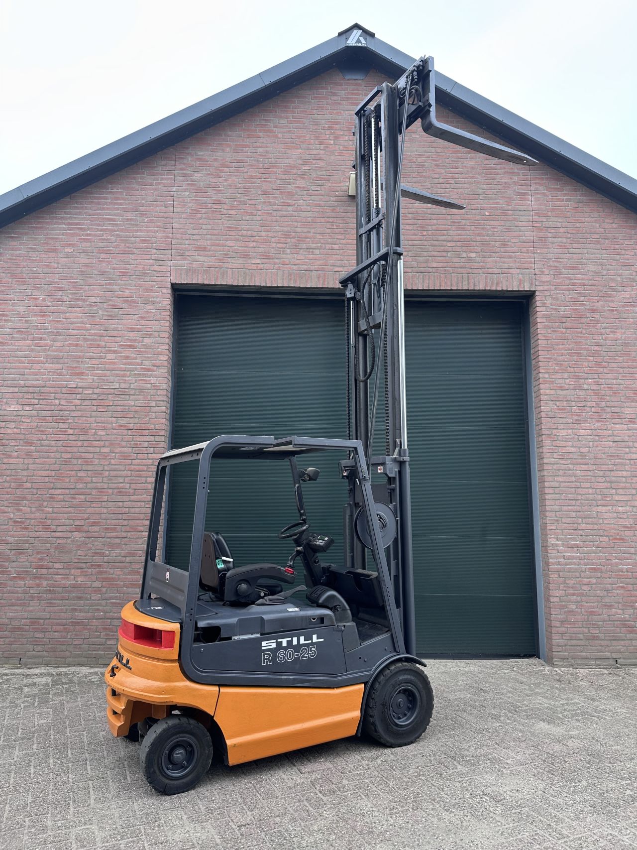 Still R60-25 2500kg triplo elektrische heftruck