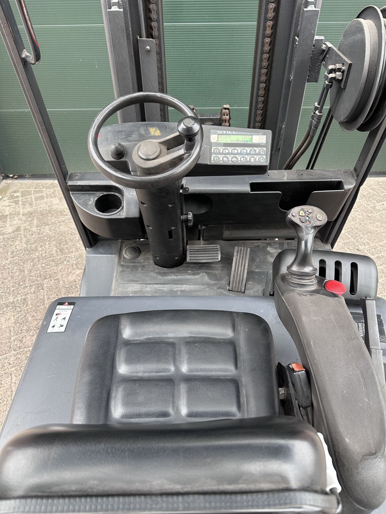 Still R60-25 2500kg triplo elektrische heftruck