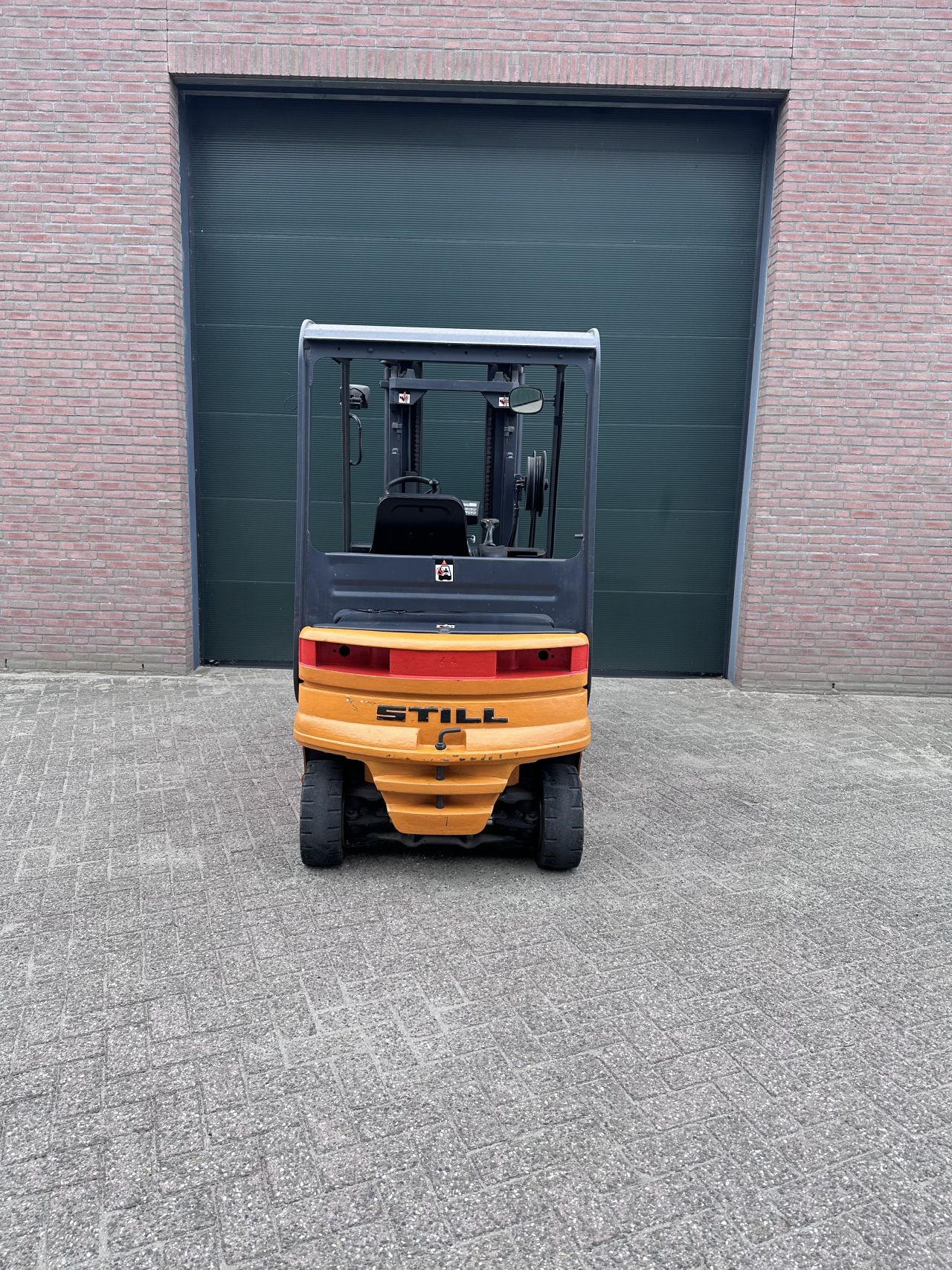Still R60-25 2500kg triplo elektrische heftruck