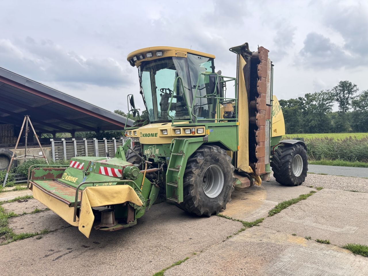 Krone Big M II CV zelfrijdende maaier
