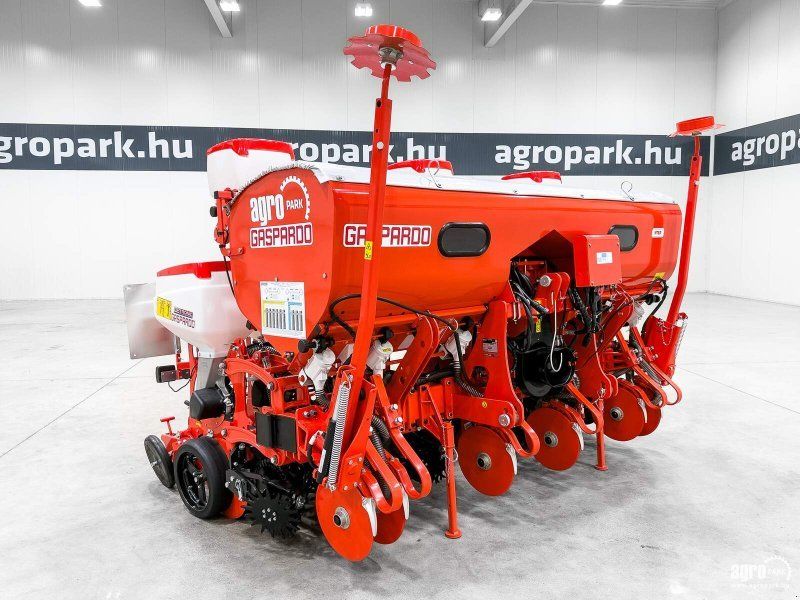 Maschio MTE Isotronic 6-row ISOBUS precision seed drill with electric mi