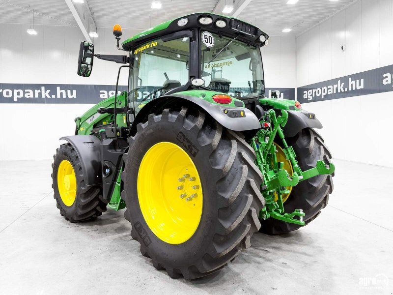 John Deere 6155R
