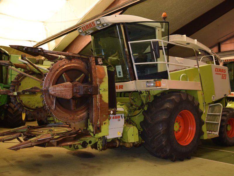 Claas Jaguar 820