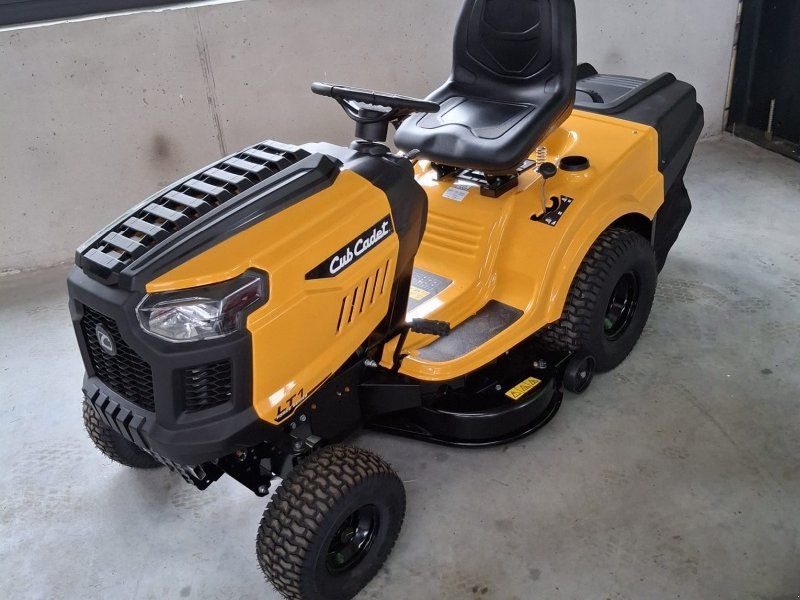 Cub Cadet LT1 NR92