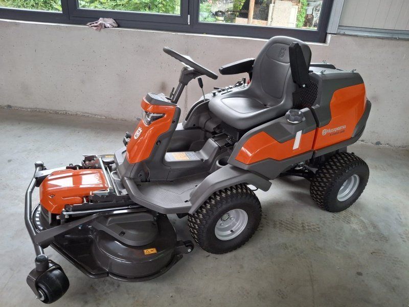 Husqvarna Rider 418TsX AWD