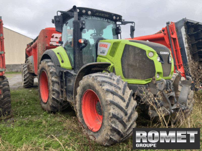 Claas AXION 800
