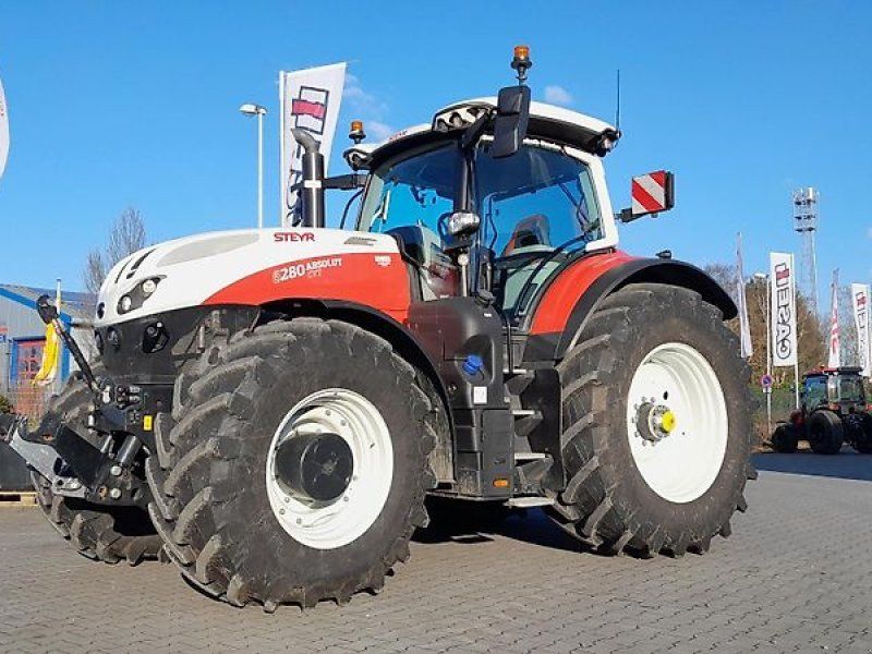 Steyr Absolut 6280 CVT Vorführmaschine mit nur 420 Stunden und RTK Len