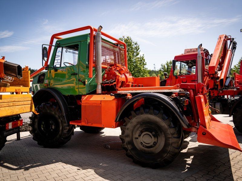 Mercedes-Benz Unimog U2100 Agrar Forst , einer der letzten U437