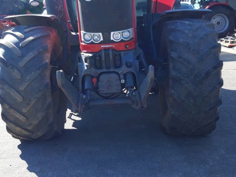 Massey Ferguson 7726 Dyna-6 Efficient