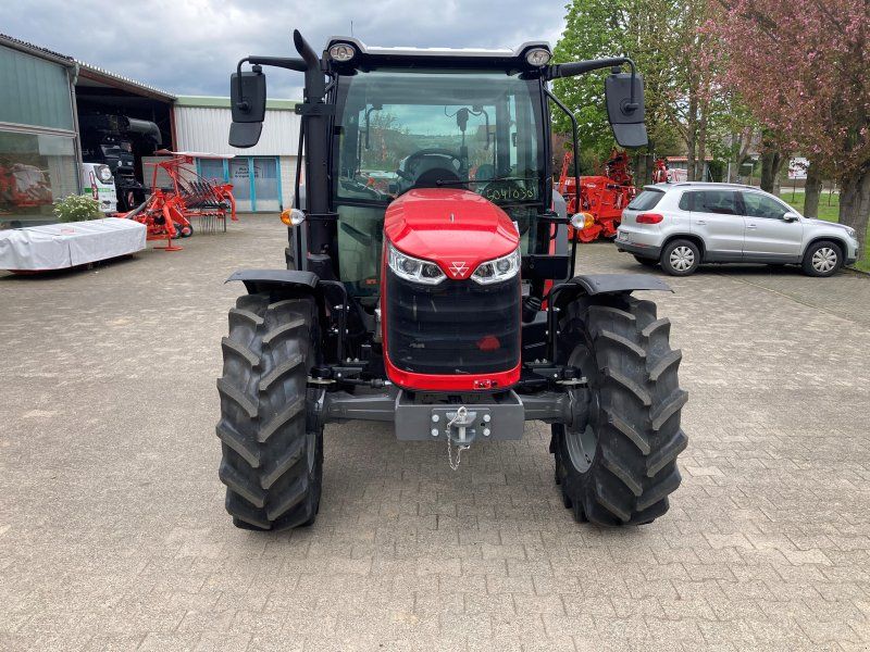 Massey Ferguson 4708 M Cab Essential