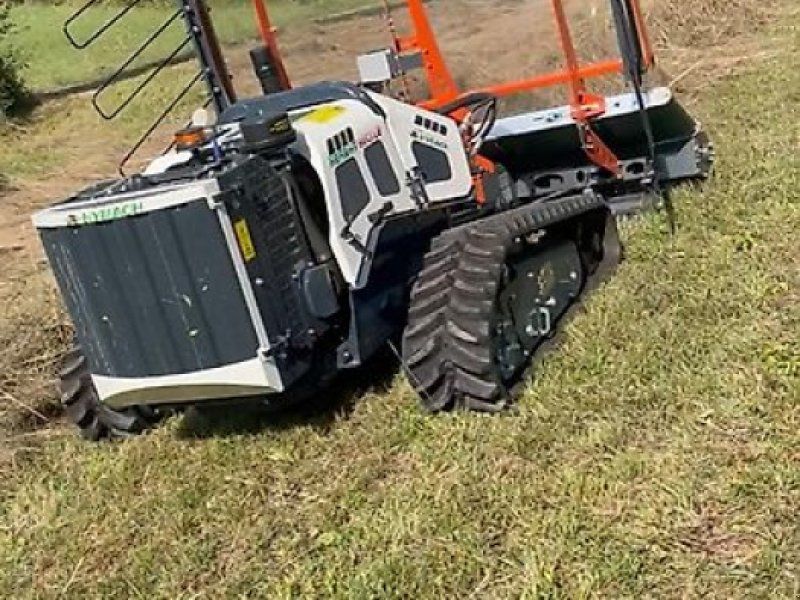 Hymach 50C ILE Funkraupe Mulchraupe Geräteträger Mähraupe Raupe