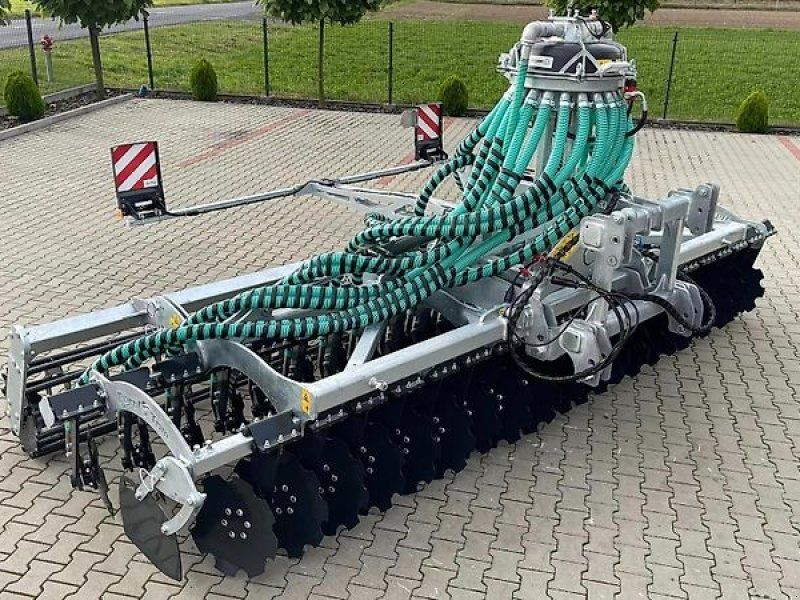 MD Landmaschinen AGT  mit Gülleverteiler ATHL 3,0 m, 4,0 m, 4,8 m, 5,