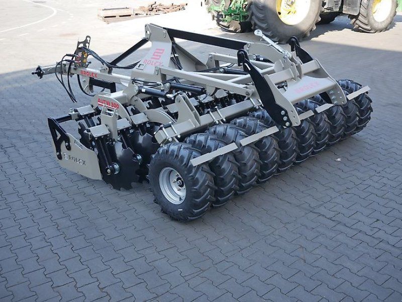 MD Landmaschinen RX Scheibenge mit Hitch und Reifenpacker 2,5m 4,0m AUTW
