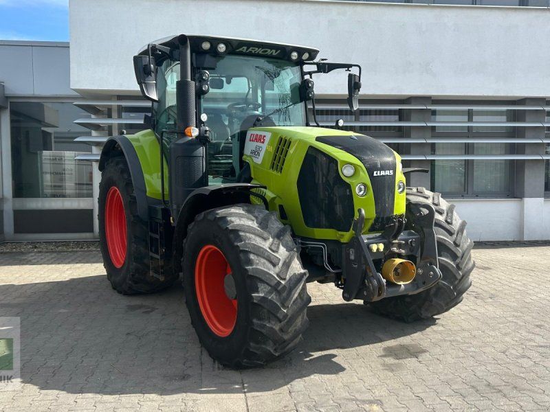 Claas Arion 630